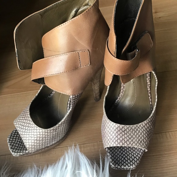 BCBGMAXARIA SHOE STILLETTO - Picture 4 of 13